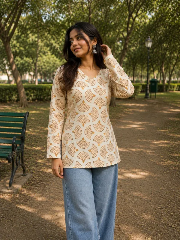 Drishti_Fashion_Casual_Printed_Women_White_Top_()