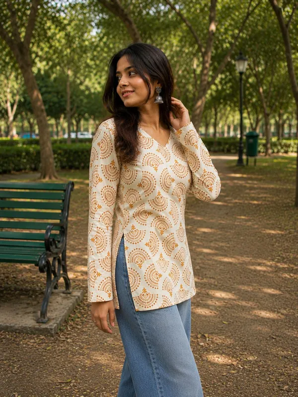 Drishti_Fashion_Casual_Printed_Women_White_Top_()