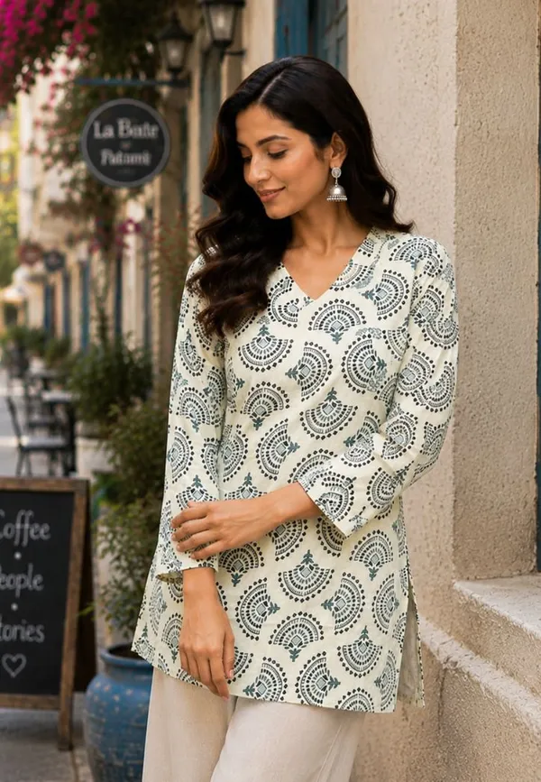 Drishti_Fashion_Casual_Printed_Women_Multicolor_Top_()