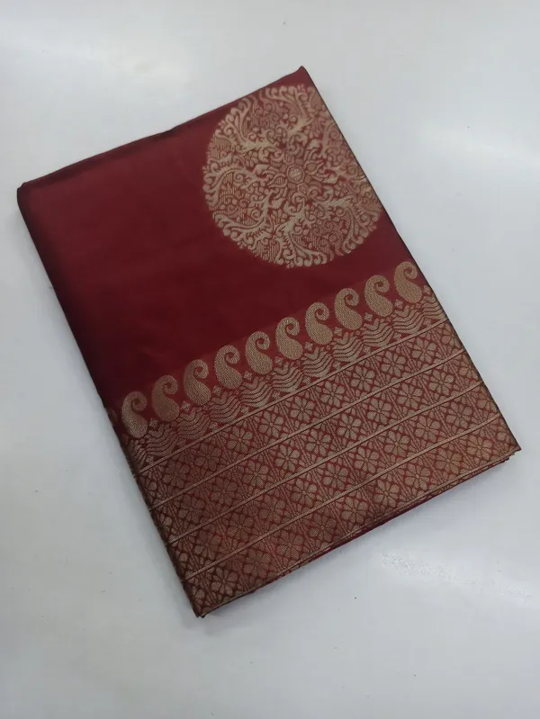 Elegant_Maroon_Banarasi_Silk_Saree_with_Grand_Zari_Border