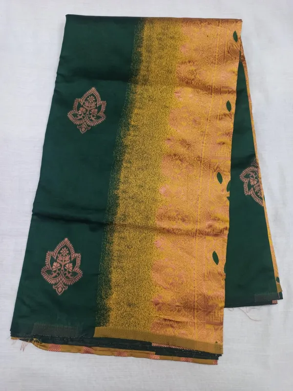 Emerald_Green_Gold_Woven_Saree