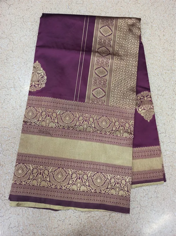 Royal_Maroon_Kanjivaram_Style_Silk_Saree_with_Rich_Gold_Zari_Border