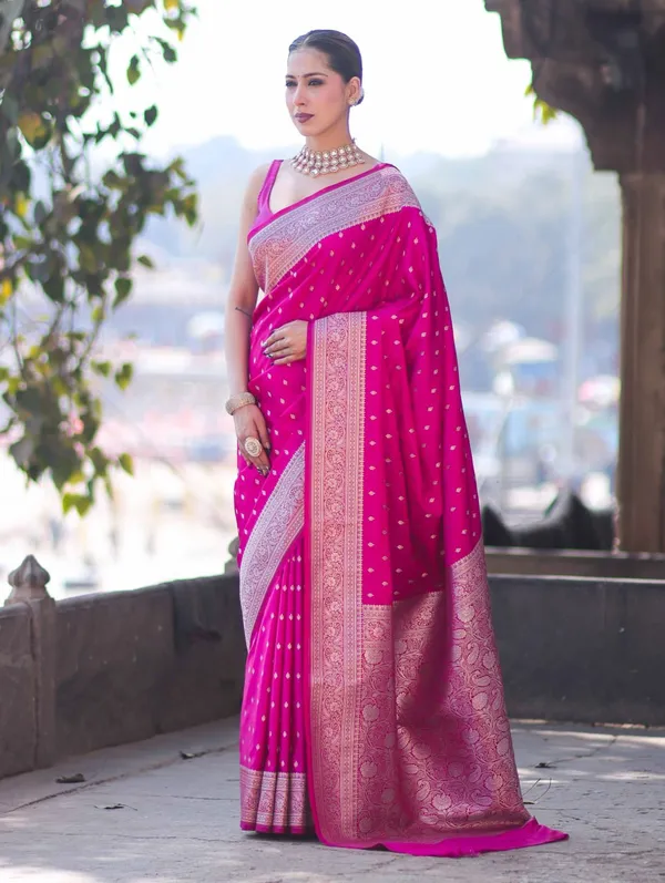 Royal_Pink_Banarasi_Silk_Saree_with_Woven_Zari_Border