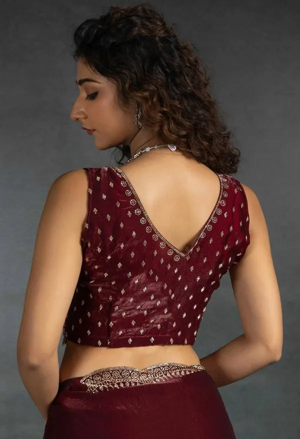 Womens_Maroon_Diamond_Border_Designer_Saree