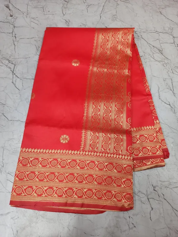 Womens_Premium_Red_Banarasi_Silk_Blend_Woven_Saree_With_Blouse_Piece