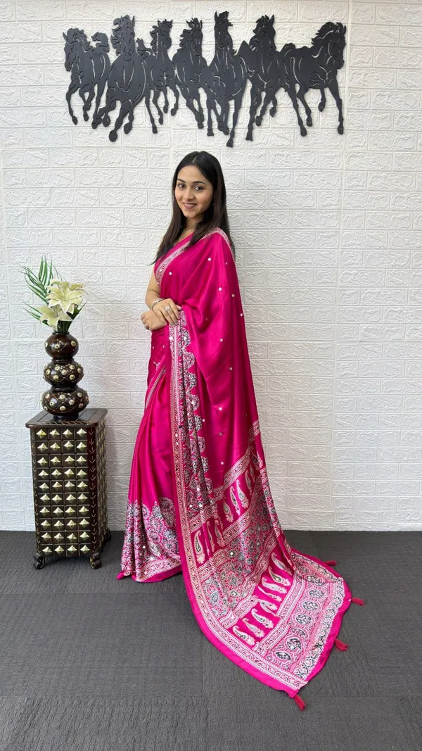 Women’s_Rani_Pink_Printed_Designer_Saree_with_Traditional_Paisley_Border