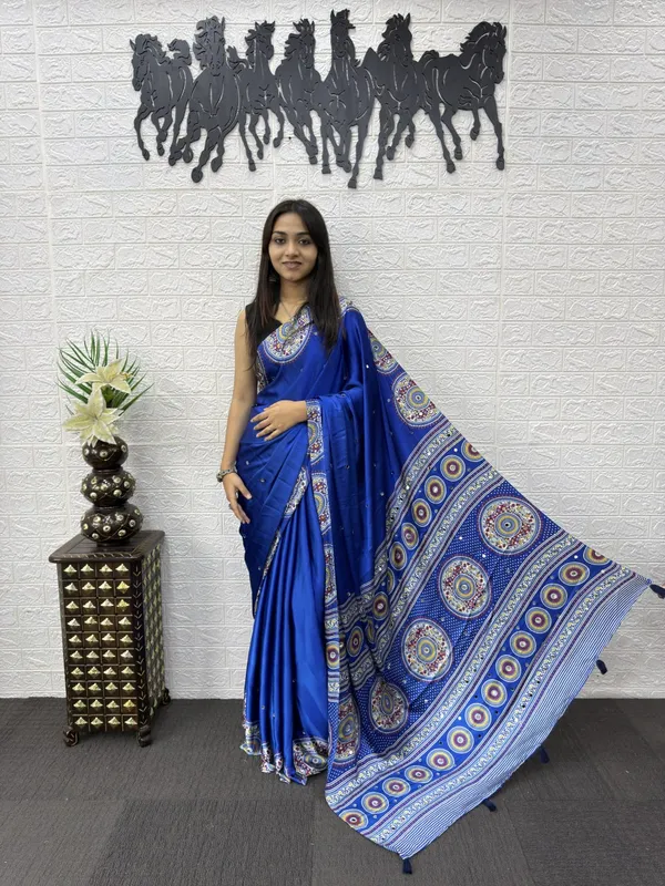 Women’s_Royal_Blue_Printed_Designer_Saree_with_Traditional_Circular_Motif_Border