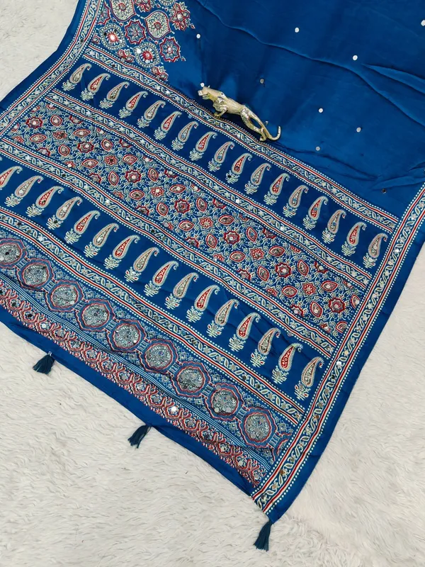 Women’s_Royal_Blue_Printed_Designer_Saree_with_Traditional_Paisley_Border