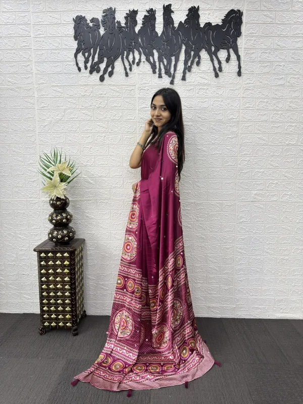 Women’s_Wine_Maroon_Printed_Designer_Saree_with_Traditional_Circular_Motif_Border