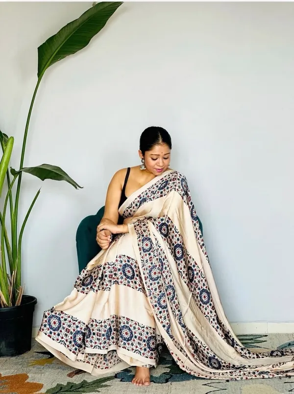 Beige_Satin_Floral_Print_Traditional_Saree_for_Women