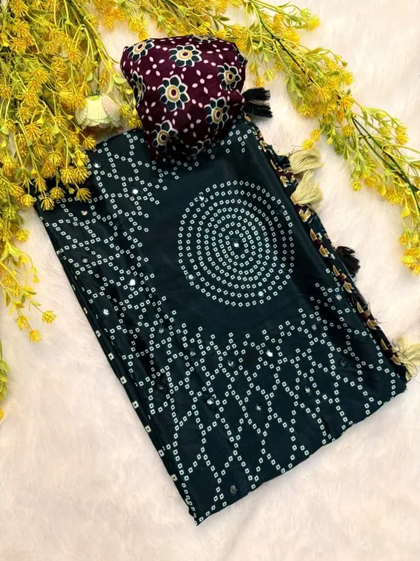 Black_Bandhani_Print_Unstitched_Suit_Fabric_for_Women