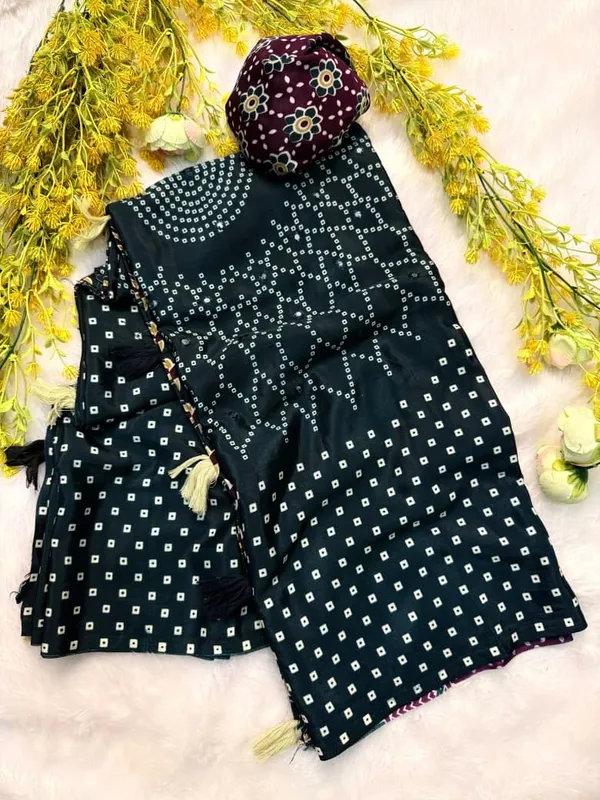 Black_Bandhani_Print_Unstitched_Suit_Fabric_for_Women