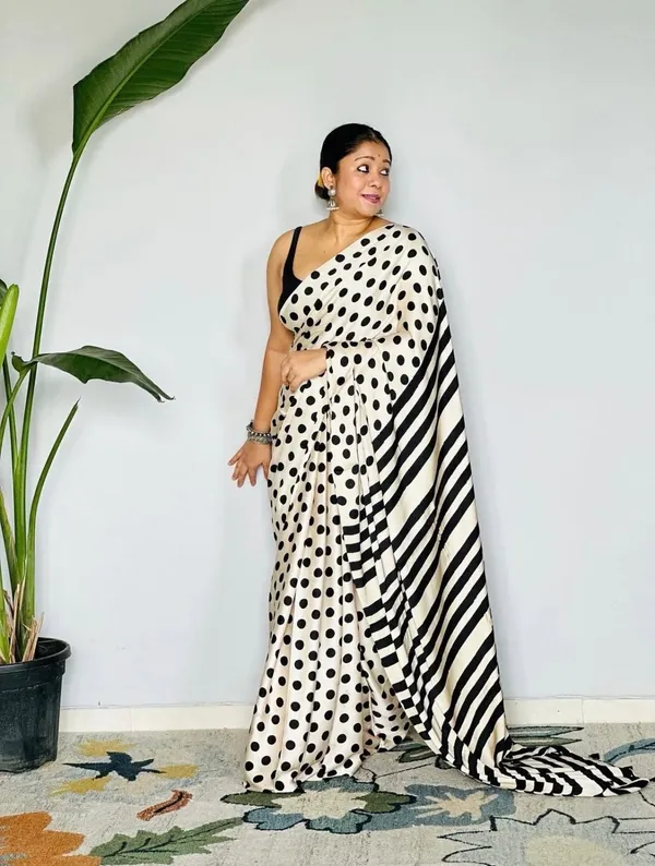 White_Black_Polka_Dot_Striped_Saree_for_Women