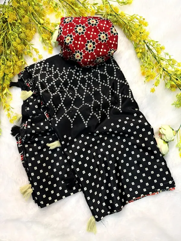 Black_Bandhani_Print_Unstitched_Suit_Fabric_for_Women