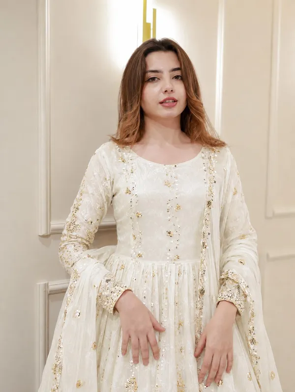 Festival_Special_Heavy_Embroidery_Anarkali_Gown_Pent_&_Dupatta_Set
