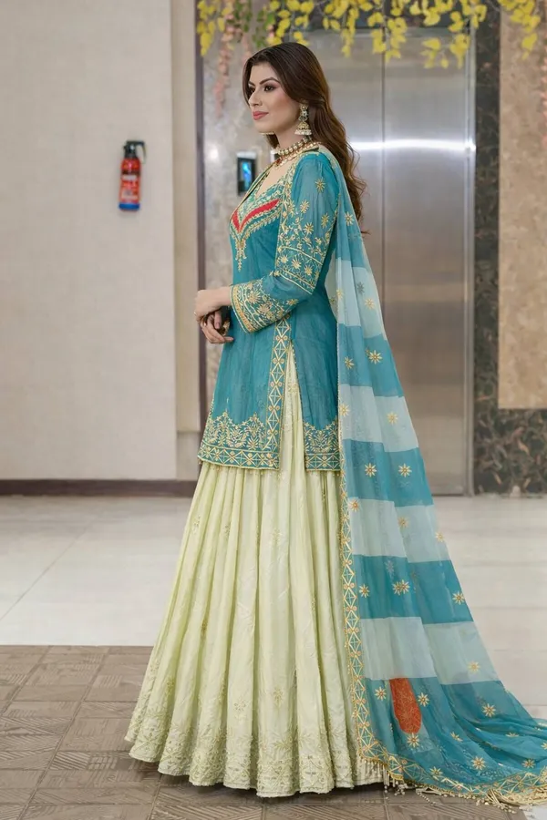 New_Designer_Party_Top_Lehenga_&_Dupatta_Set_|_Sky_Blue