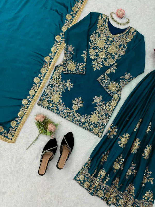 Chinon_Silk_Embroidered_Top_Plazzo_Dupatta_Set