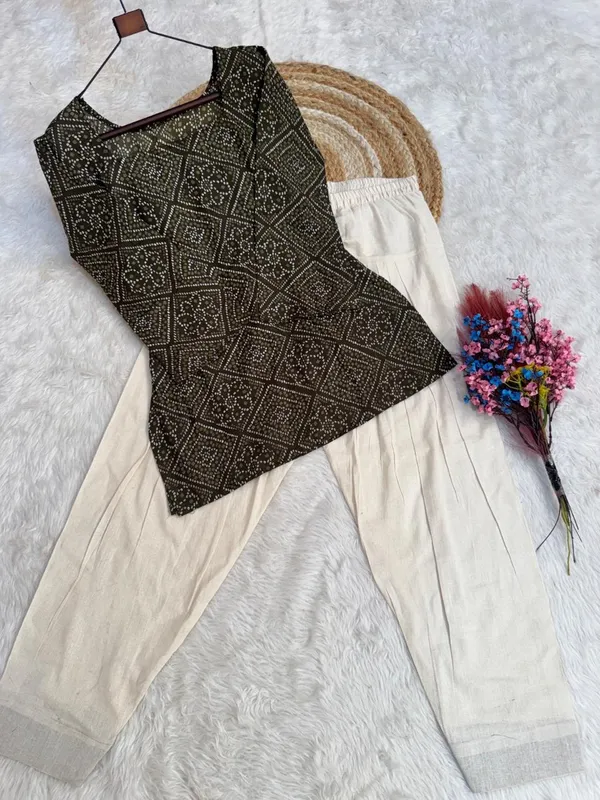 Cotton_Bandhej_Print_Top_with_Farsi_Pant_Set