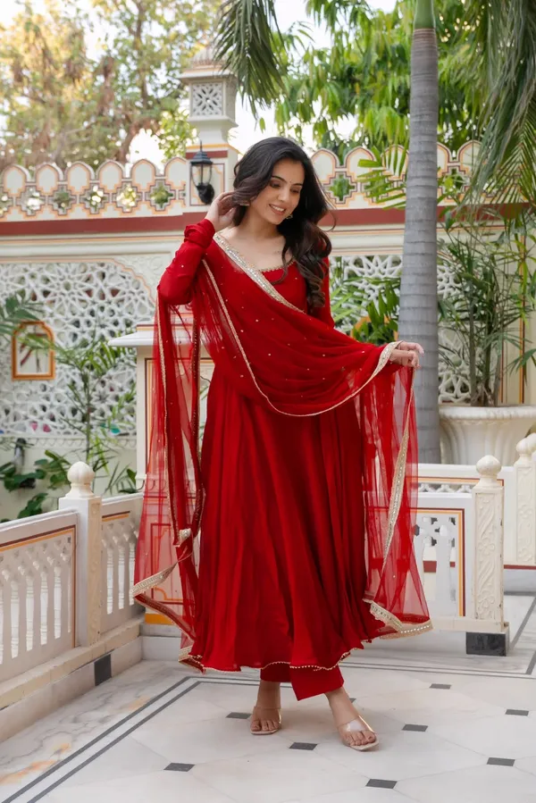 Designer_Anarkali_Set_with_Hand_Work