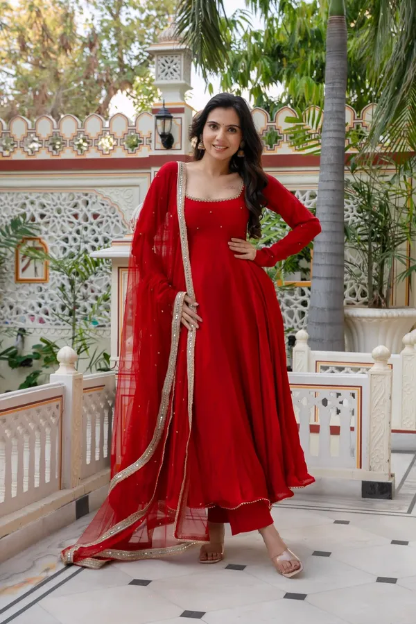 Designer_Anarkali_Set_with_Hand_Work