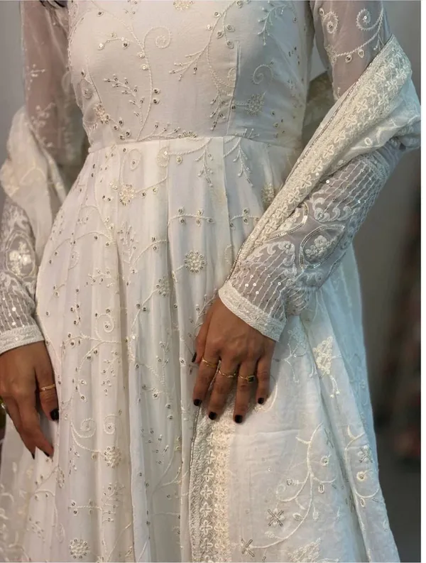 Designer_Anarkali_Suit_with_Heavy_Slim_Georgette