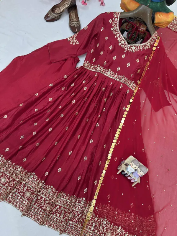 Designer_Chinon_Silk_Gown_Set_with_Dupatta