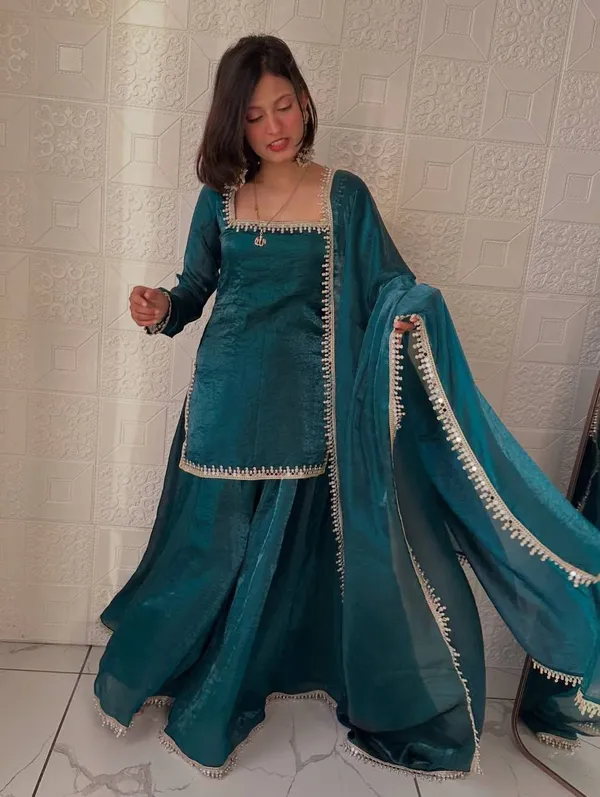 Designer_Party_Top_Pallazo_&_Dupatta_Set