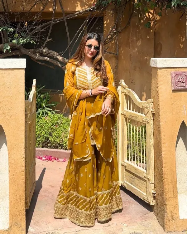 Designer_Party_Top_Pallazo_&_Dupatta_Set