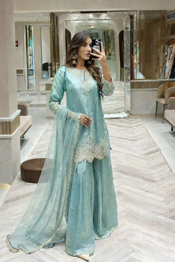 Designer_Party_Top_Pallazo_&_Dupatta_Set