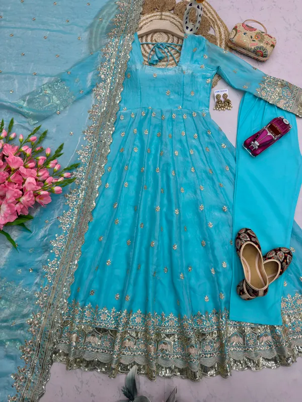 Designer_Party_Wear_Gown_Set