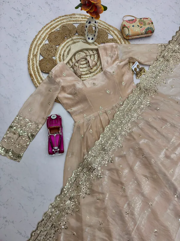Designer_Party_Wear_Gown_Set