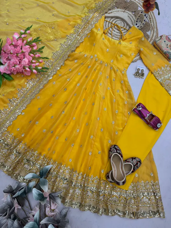 Designer_Party_Wear_Gown_Set