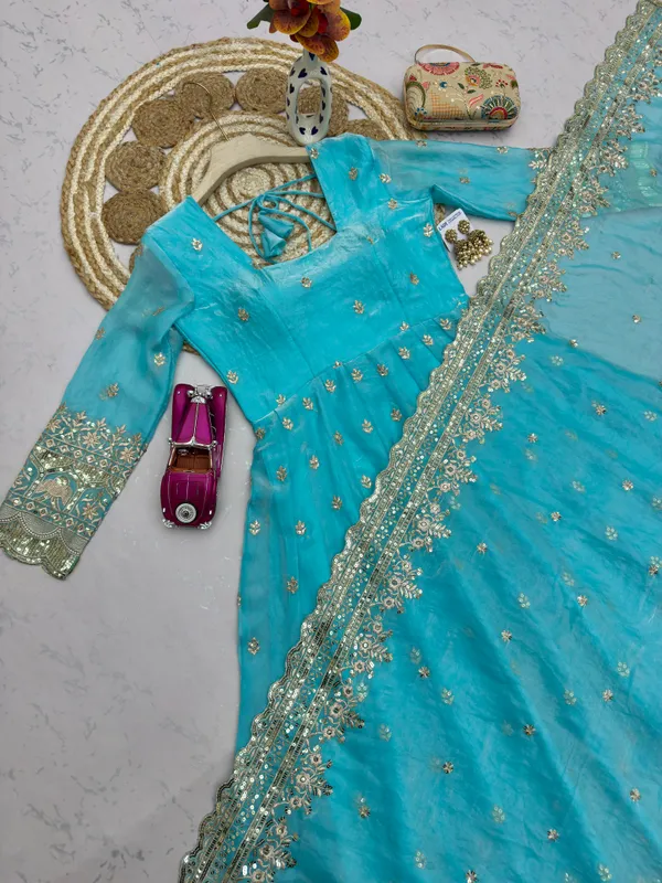 Designer_Party_Wear_Gown_Set