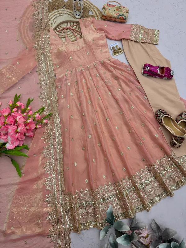 Designer_Party_Wear_Gown_Set