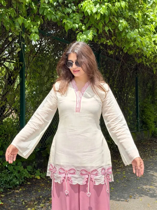 Designer_Party_Wear_Pur_Roman_Silk_Top_&_Plazzo_Set