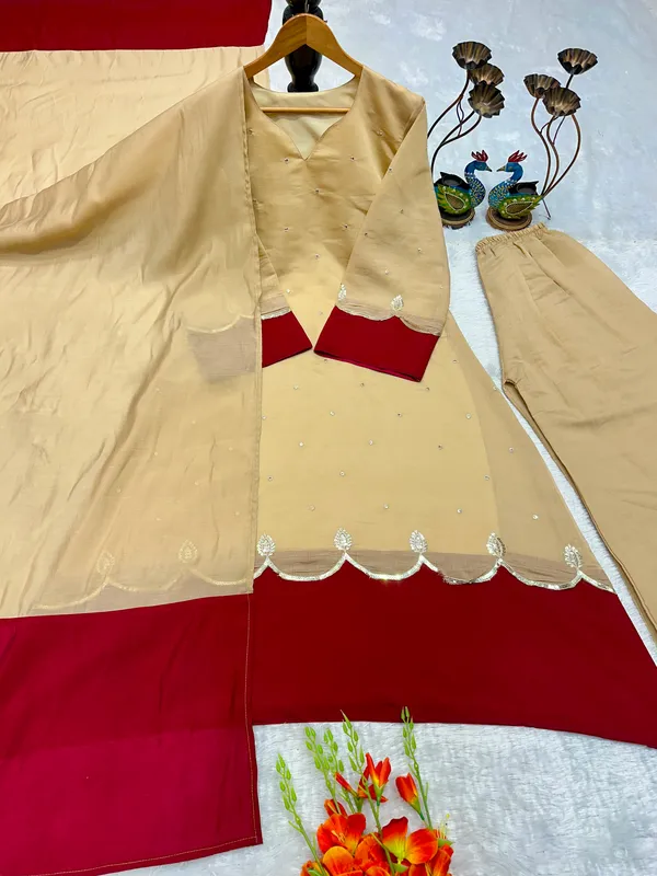 Designer_Party_Wear_Round_Cut_Kurti_and_Pent_Plazzo_with_Fancy_Dupatta_with_Embroidery_Work