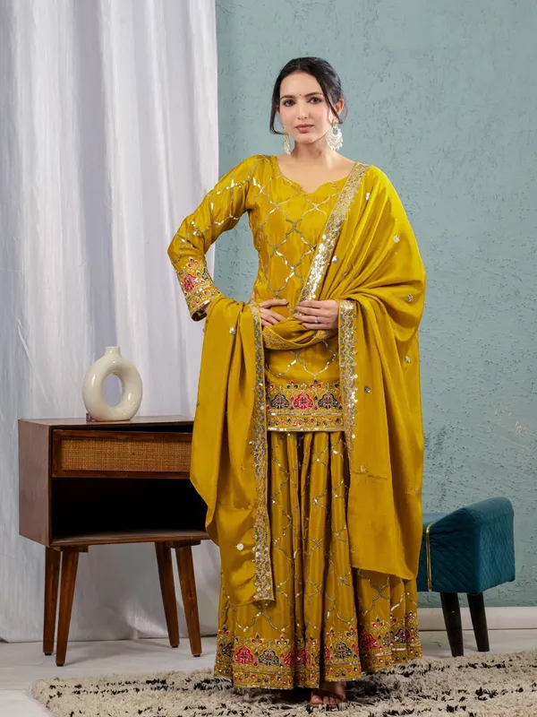 Designer_Party_Wear_Top_Sharara_Plazzo_Dupatta_Set