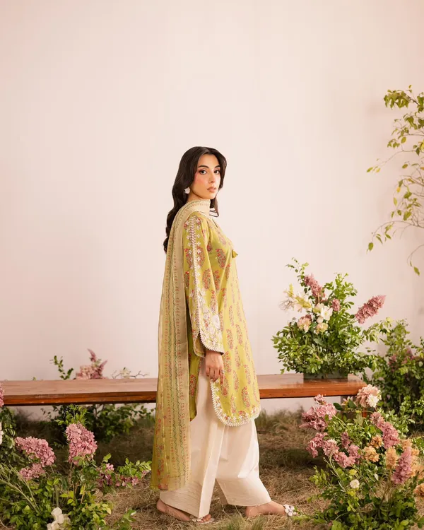 Designer_Party_Wear_Top_and_Farsi_Salvar_with_Dupatta