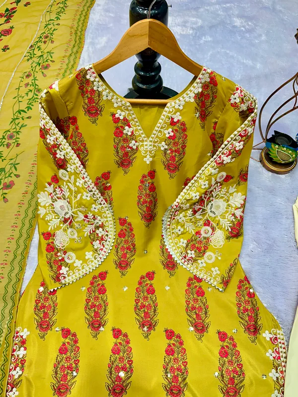 Designer_Party_Wear_Top_and_Farsi_Salvar_with_Dupatta