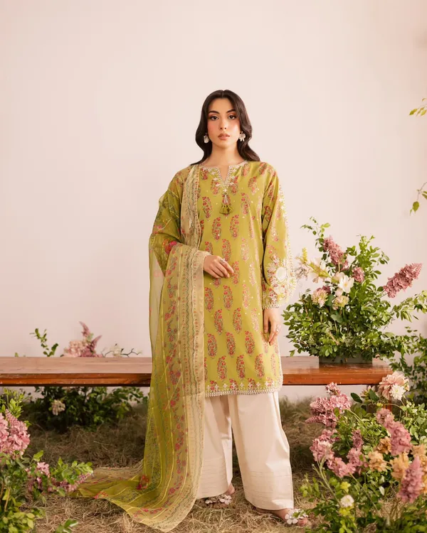 Designer_Party_Wear_Top_and_Farsi_Salvar_with_Dupatta