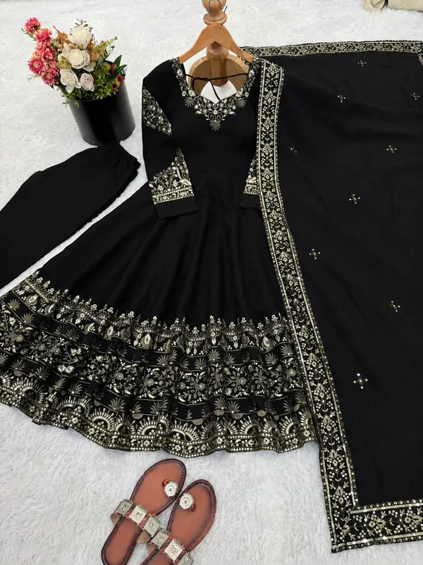 Elegant_Embroidered_Sequence_Designer_Anarkali_Three_Piece_Set
