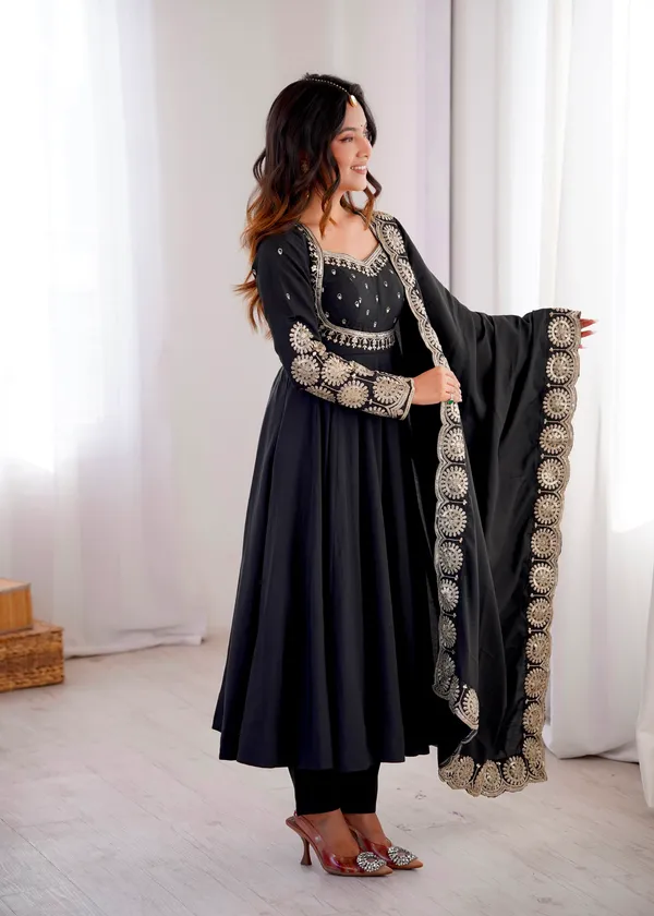 Elegant_Embroidered_Sequence_Designer_Anarkali_Three_Piece_Set