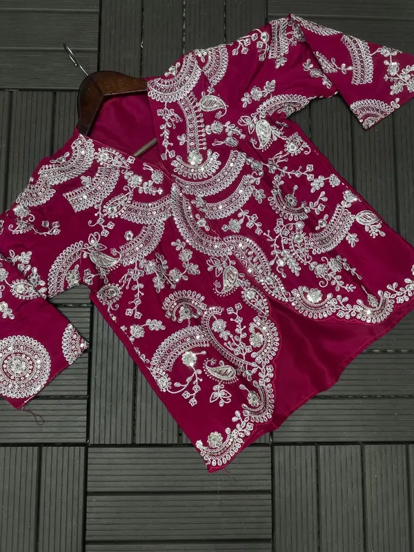 Embroidery_Sequence_Work_Ready-to-Wear_Saree_with_Jacket