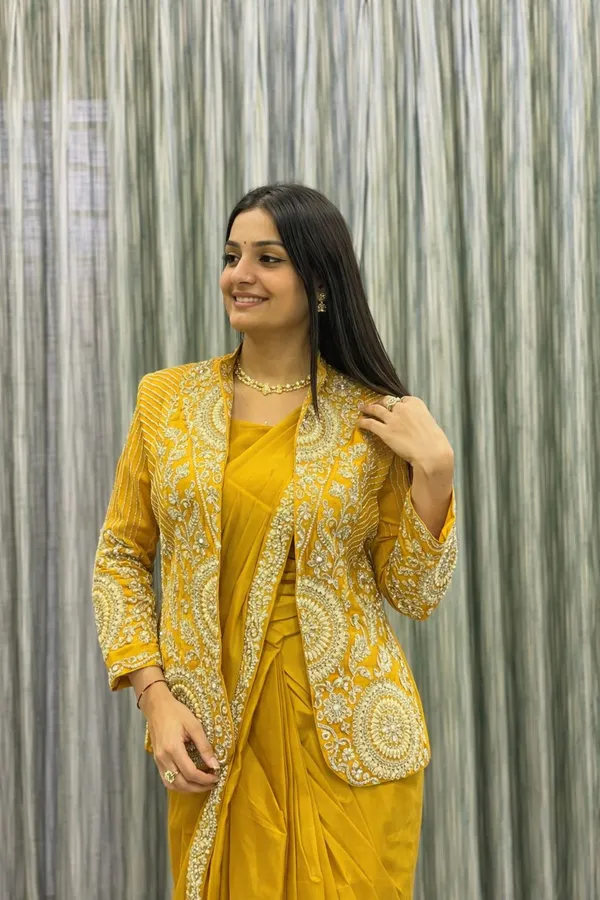 Embroidery_Sequence_Work_Ready-to-Wear_Saree_with_Jacket
