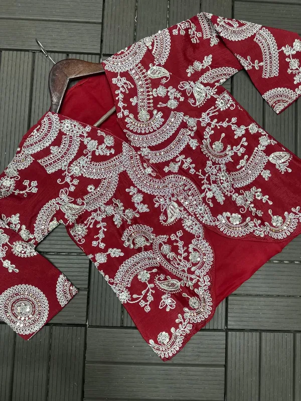 Embroidery_Sequence_Work_Ready-to-Wear_Saree_with_Jacket
