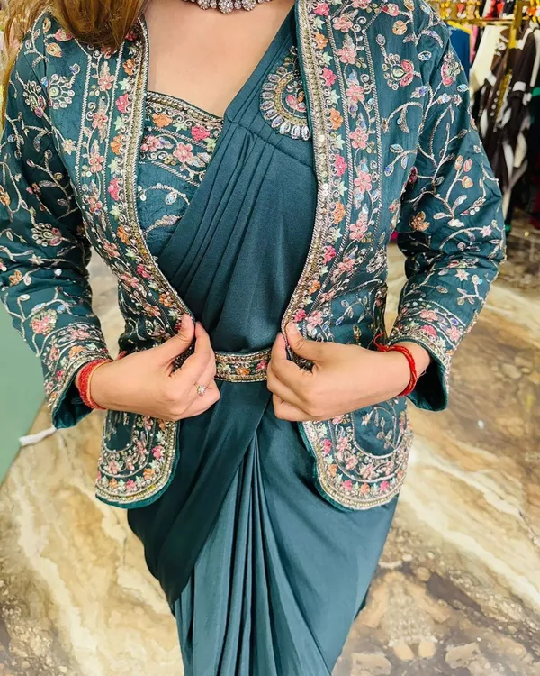 Embroidery_Sequence_Work_Ready-to-Wear_Saree_with_Jacket