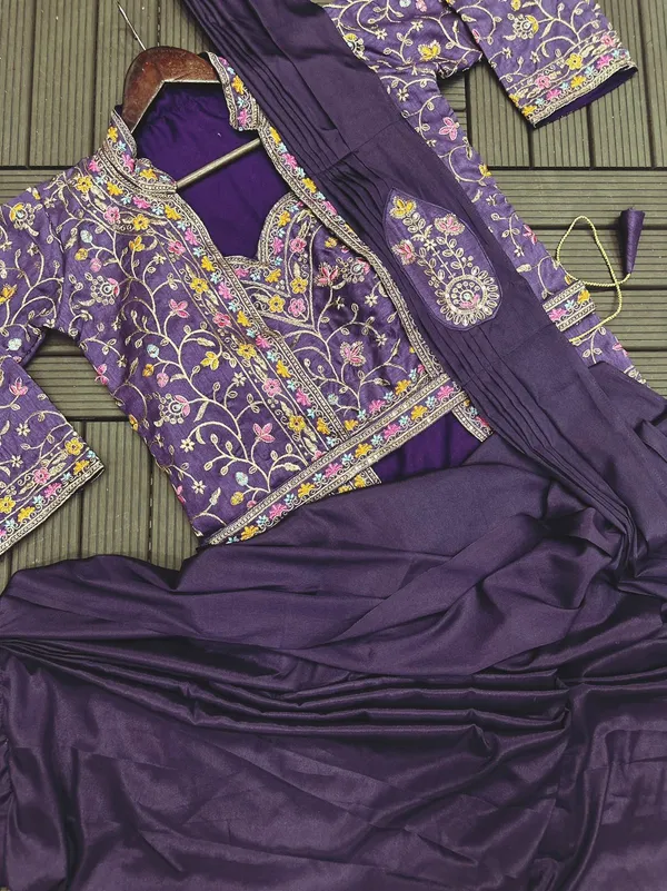 Embroidery_Sequence_Work_Ready-to-Wear_Saree_with_Jacket