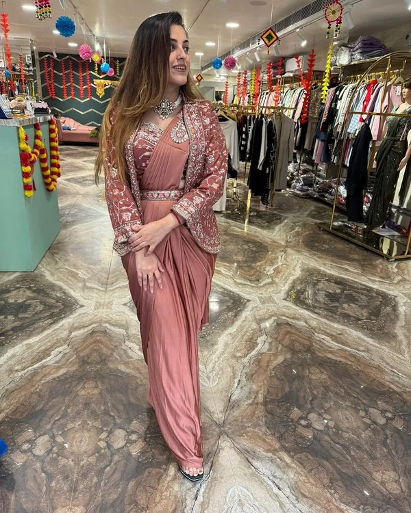 Embroidery_Sequence_Work_Ready-to-Wear_Saree_with_Jacket