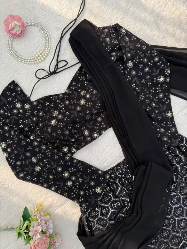 Faux_Georgette_Choli_Sharara_Dupatta_Set
