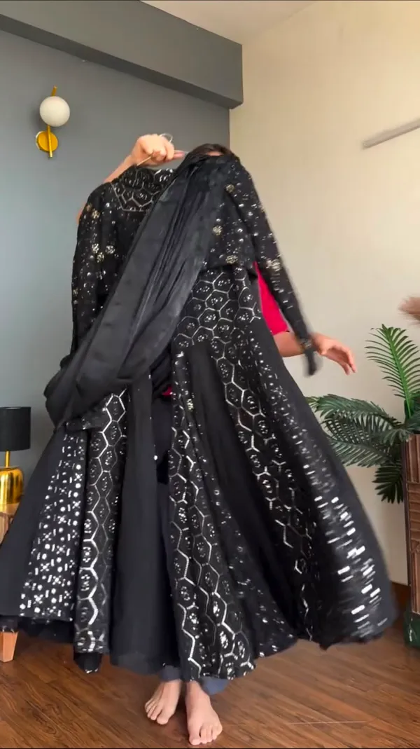 Faux_Georgette_Choli_Sharara_Dupatta_Set